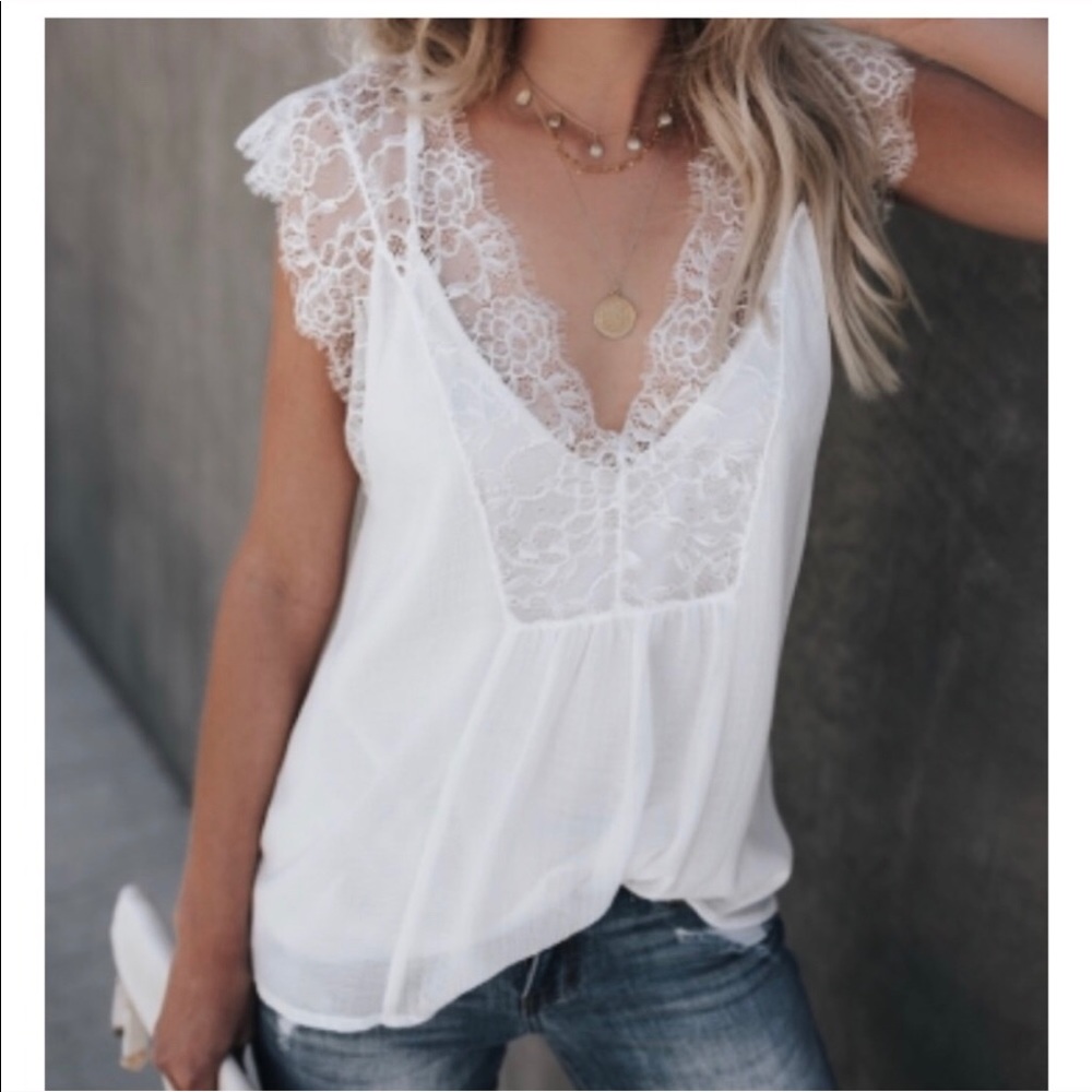 Vici “From a Dream” Lace top